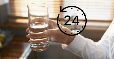 5 thời điểm bạn cần uống nước để tránh những cục máu đông - �y khử mùi phòng khách sạn cho các phản ứng trong cơ thể. Dưới đây là 5 thời điểm bạn cần uống nước cả kể khi không khát để tránh hình thành các cục máu đông gây đột quỵ và nhồi máu cơ t
