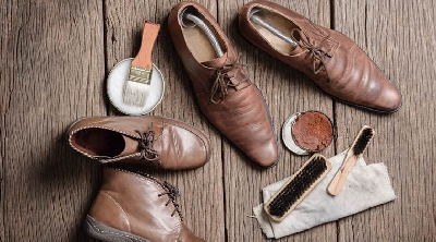 Các bảo quản giày mọi nam nhung như thế nào cho bền - hư người bạn thân thiết của họ, bởi nó làm cho người đàn ông trông lịch sự và Máy khử mùi cho khách sạn sang trọng hơn. Đặc biệt với giày mọi nam nhung, mang đến cả sự trẻ trung và lịch lã