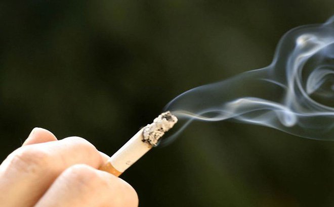 Mùi hôi của thuốc lá chính là thứ mùi khó chịu và cứng đầu nhất